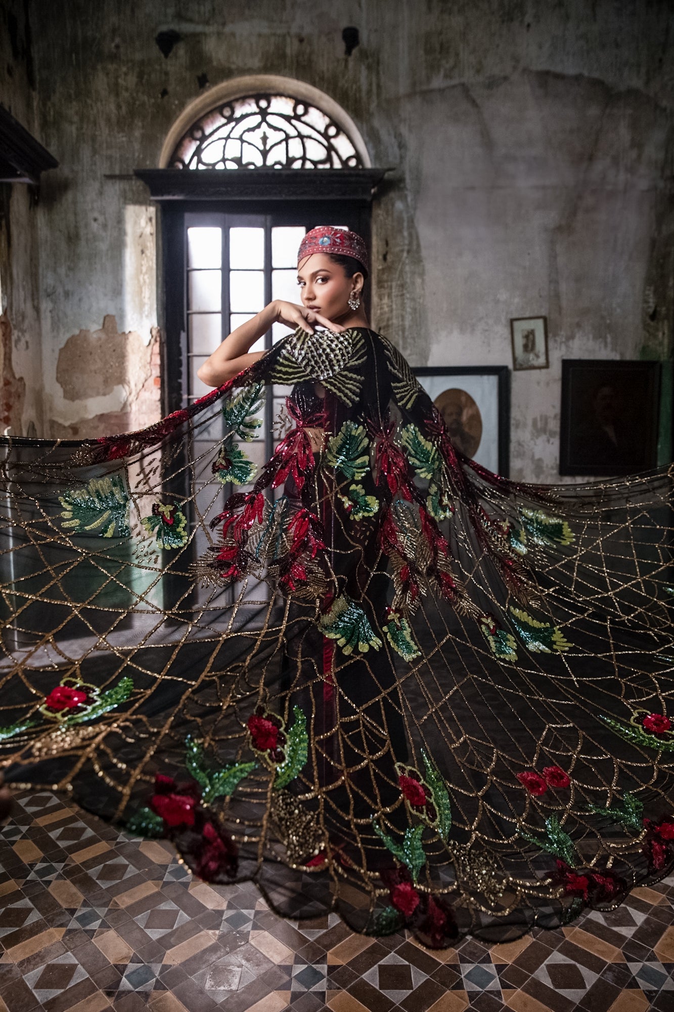 BLACK FOIL PRE-STITCHED DRAPE SARI WITH HAND EMBROIDERED CAPE AND BLOUSE