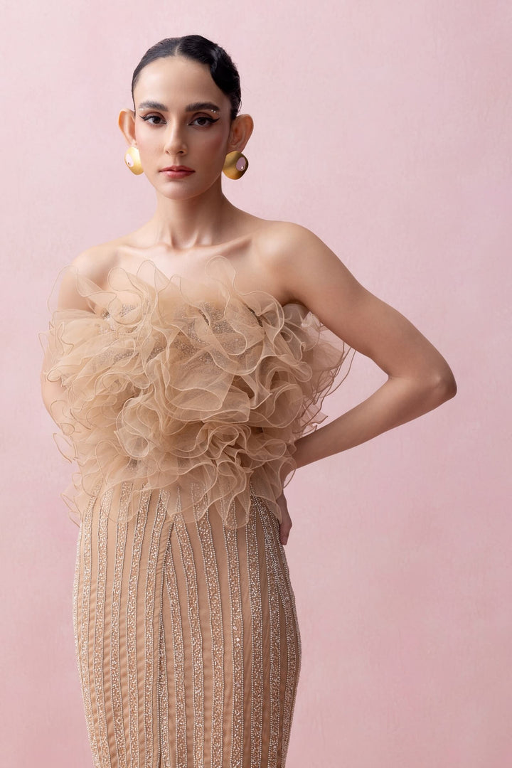 Peach Slit Skirt Skirt With Ruffle Poof Blouse