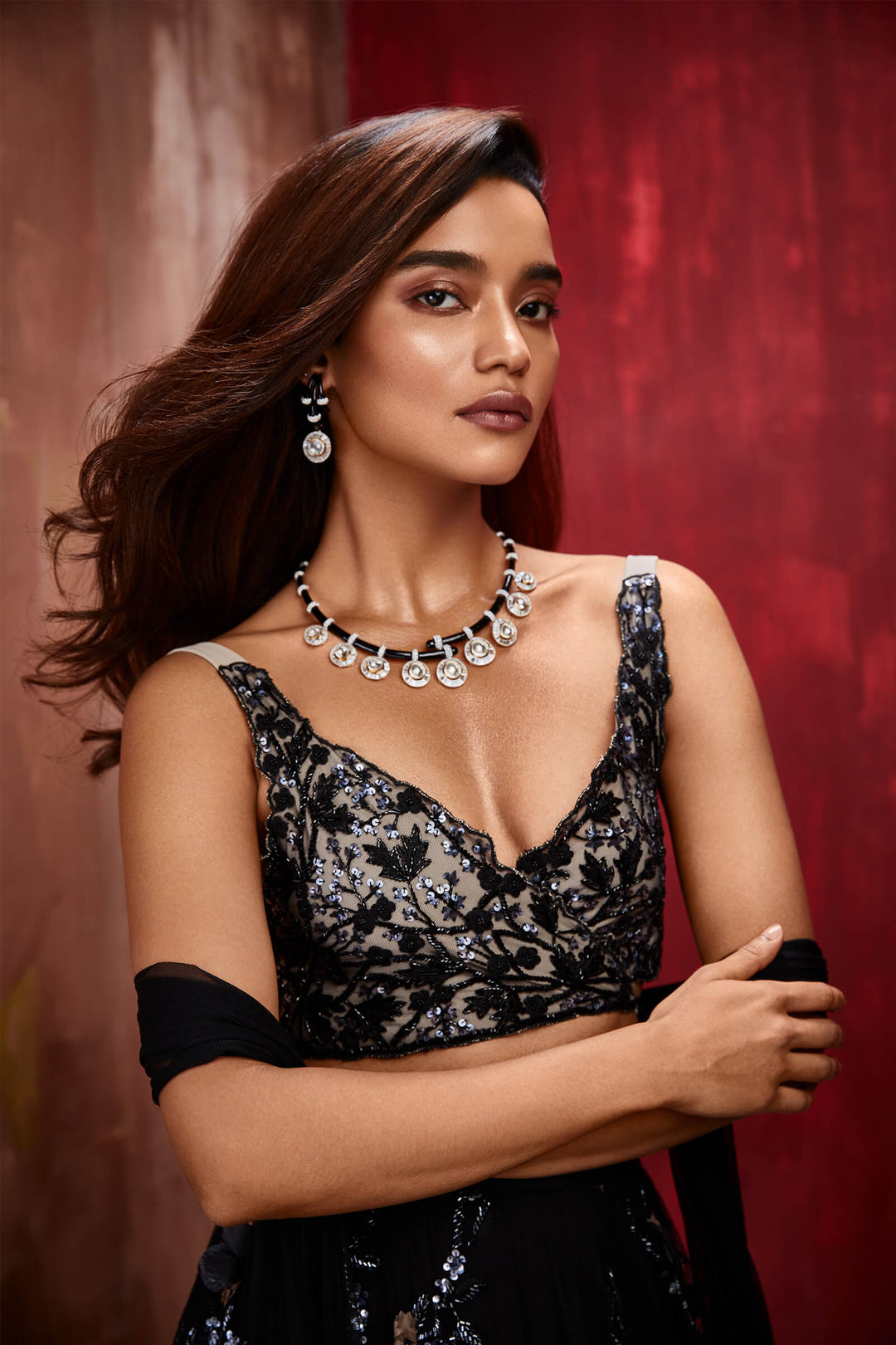 Black 3d Flower Lehenga With Hand Embroidered Tie Up Blouse And Smocked Stole