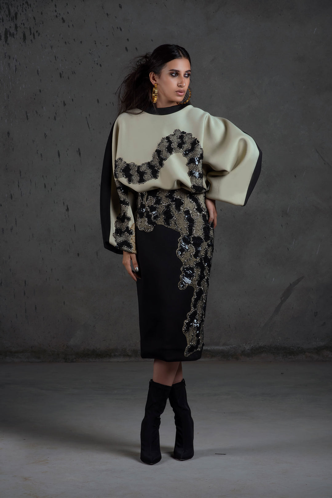 Black And Oyster Bouffant Sleeve Top With Embroidered Pencil Skirt