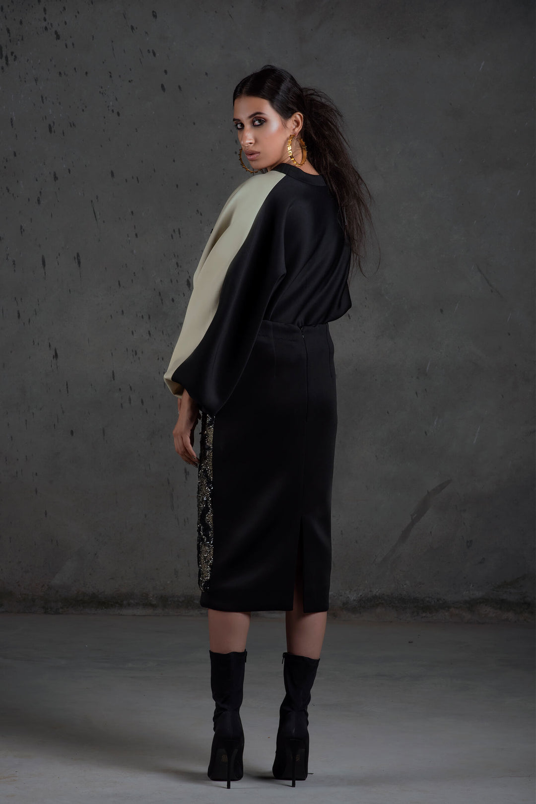 Black And Oyster Bouffant Sleeve Top With Embroidered Pencil Skirt