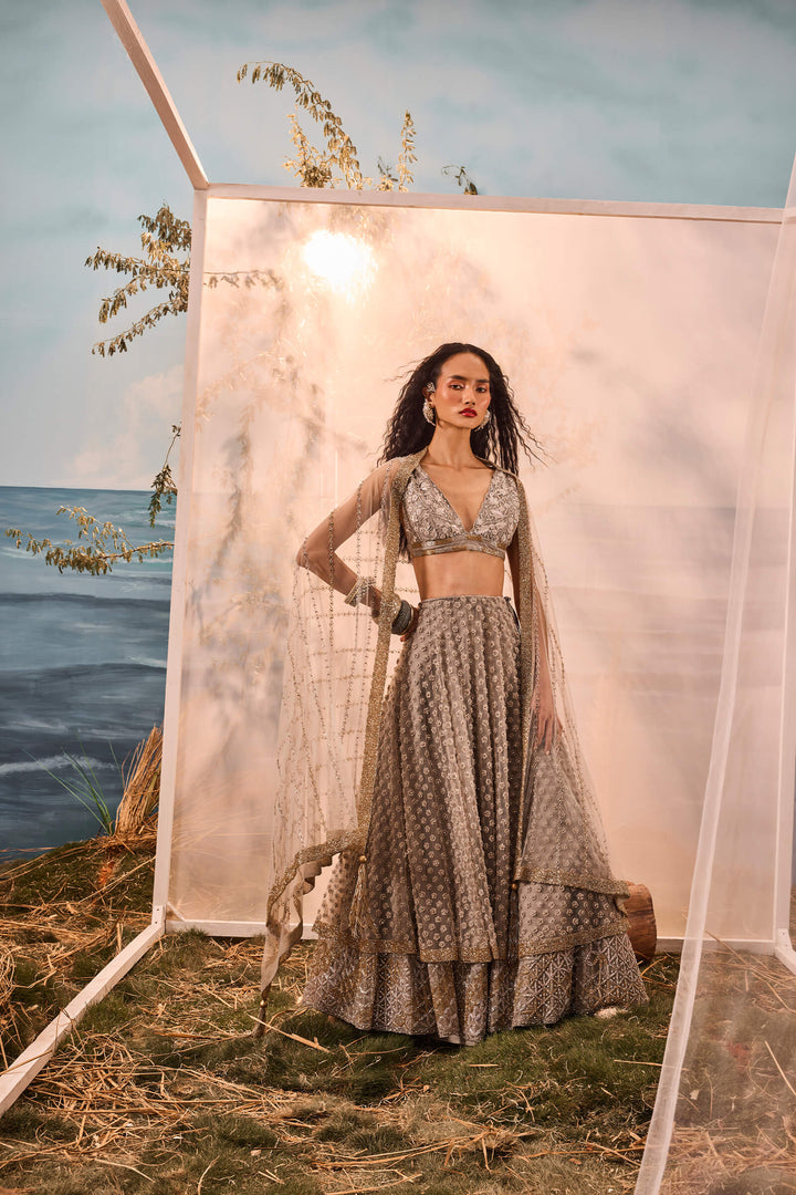 Grey 3d Flower Lehenga With Geometric Border, Threadwork Blouse And Embroidered Dupatta