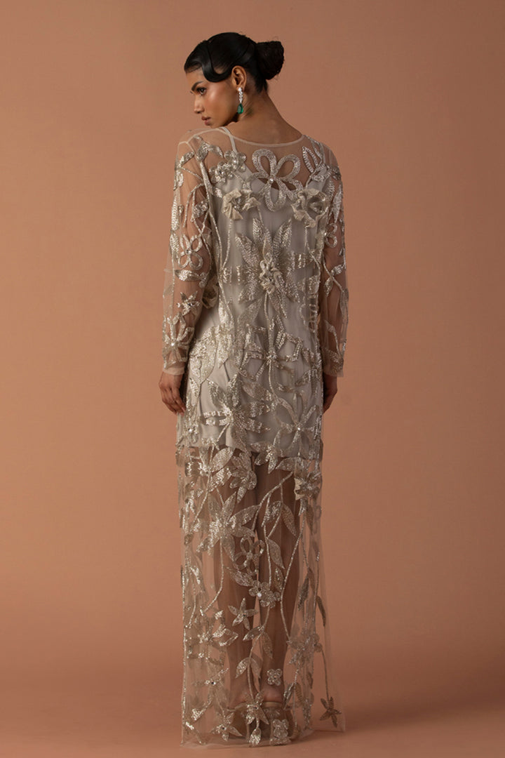 Iris Colum Gown With Floating 3D Flowers