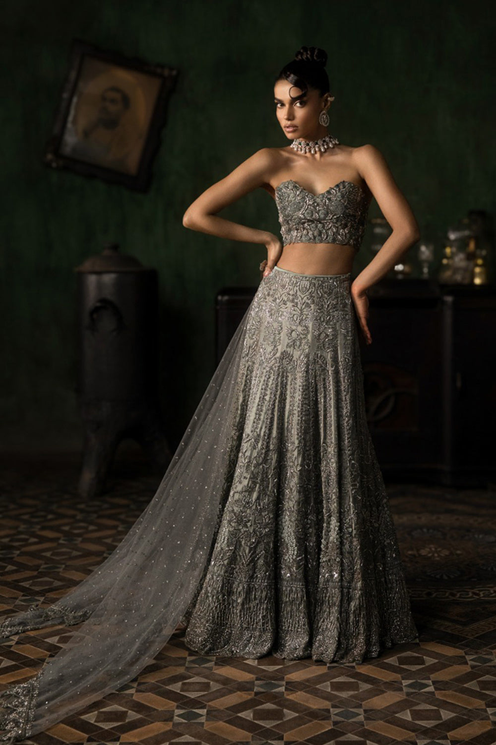 Green Grey Organza Lehenga With Threadwork Blouse And Tulle Dupatta