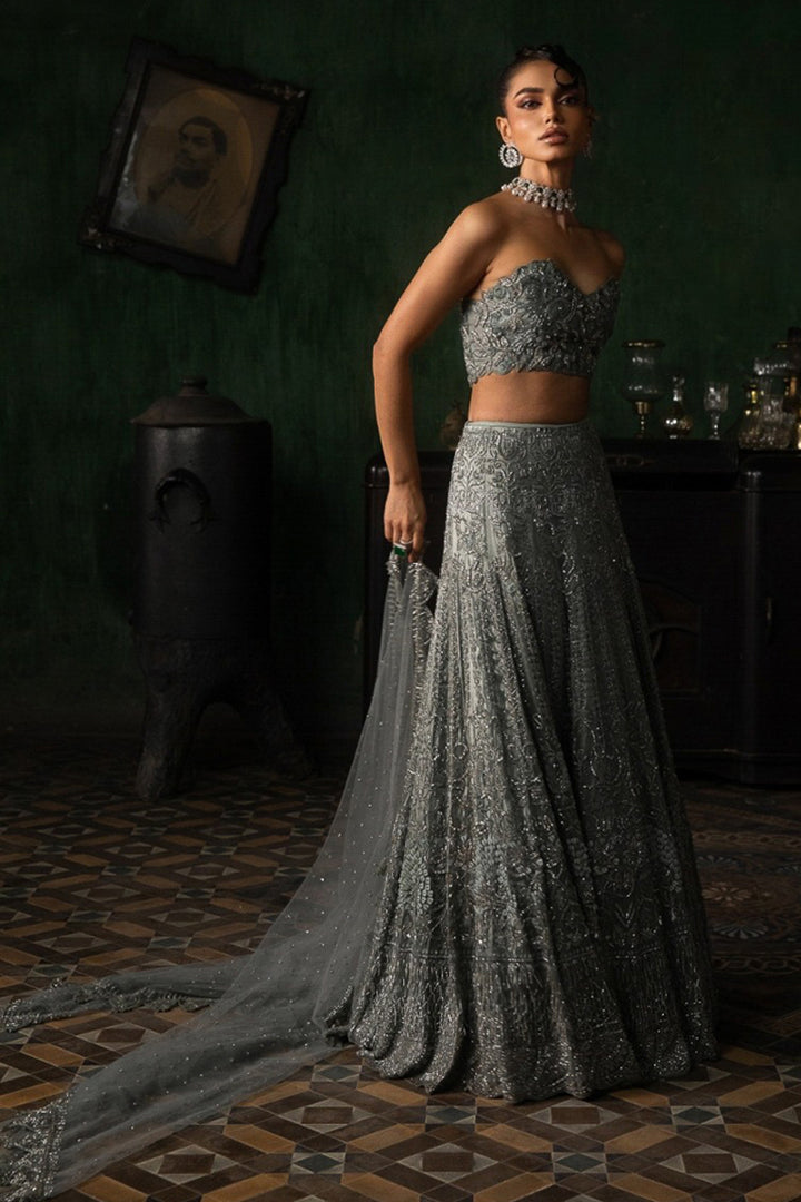 Green Grey Organza Lehenga With Threadwork Blouse And Tulle Dupatta