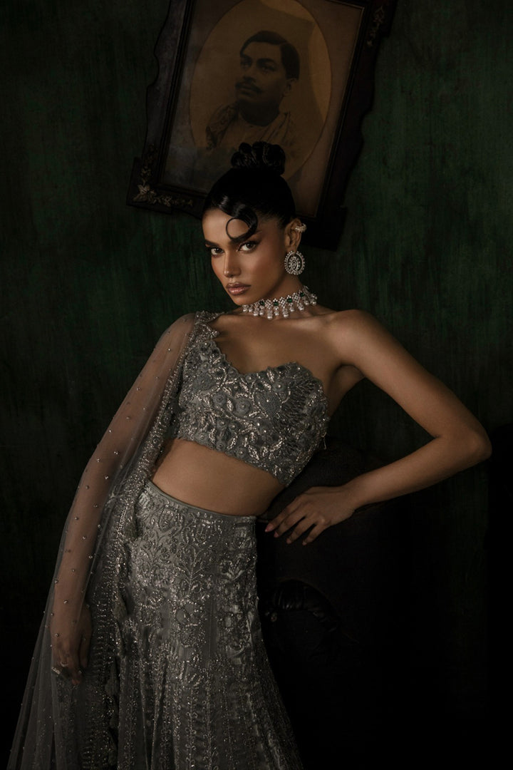 Green Grey Organza Lehenga With Threadwork Blouse And Tulle Dupatta
