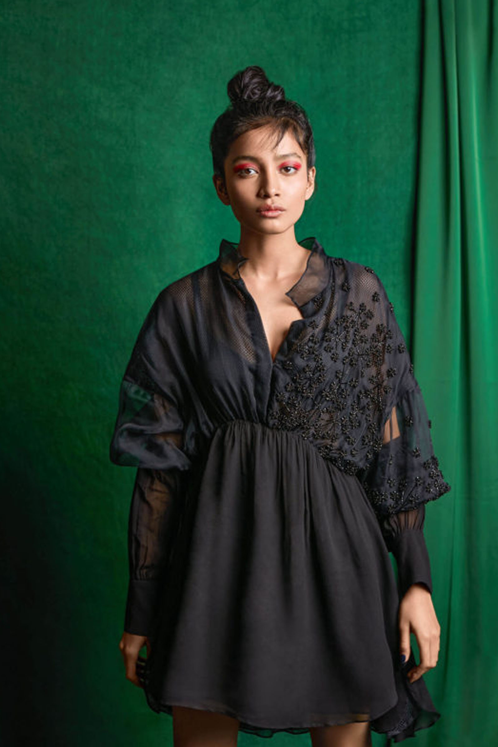 Black Empire Line Dress With Pearl Detail – Esha Sethi Thirani