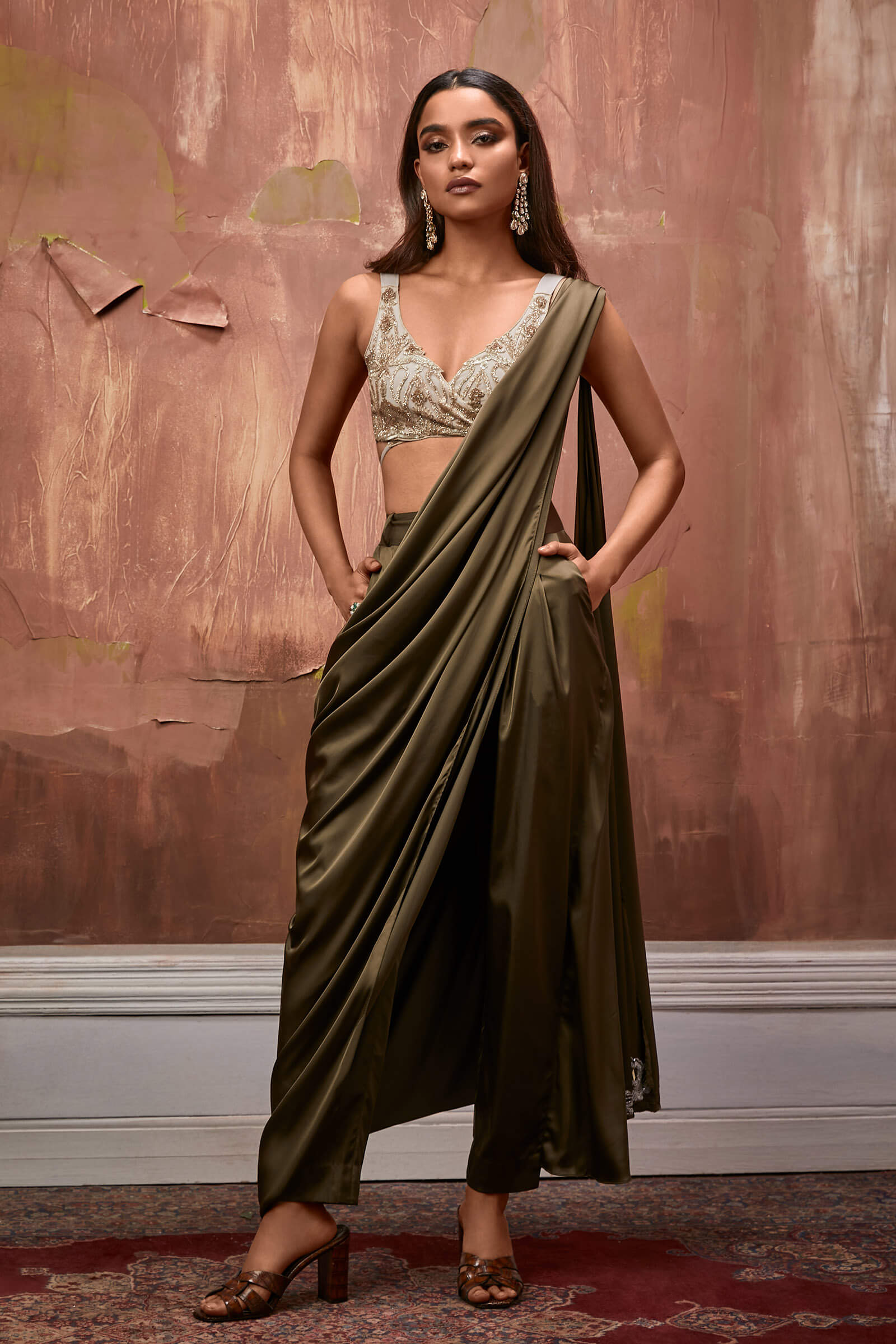 Trendy Indian palazzo pants, made from vintage saree fabrics #4 – Woshoush  Galerie & Trading